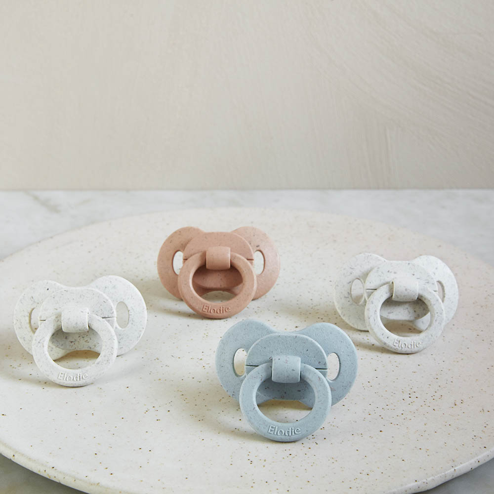 SS22-Welcome-to-the-world-Newborn-Bamboo-Pacifiers-SP